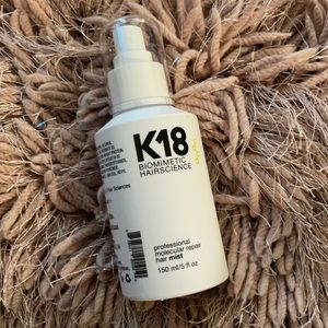 PROFESSIONAL MOLECULAR REPAIR HAIR MIST